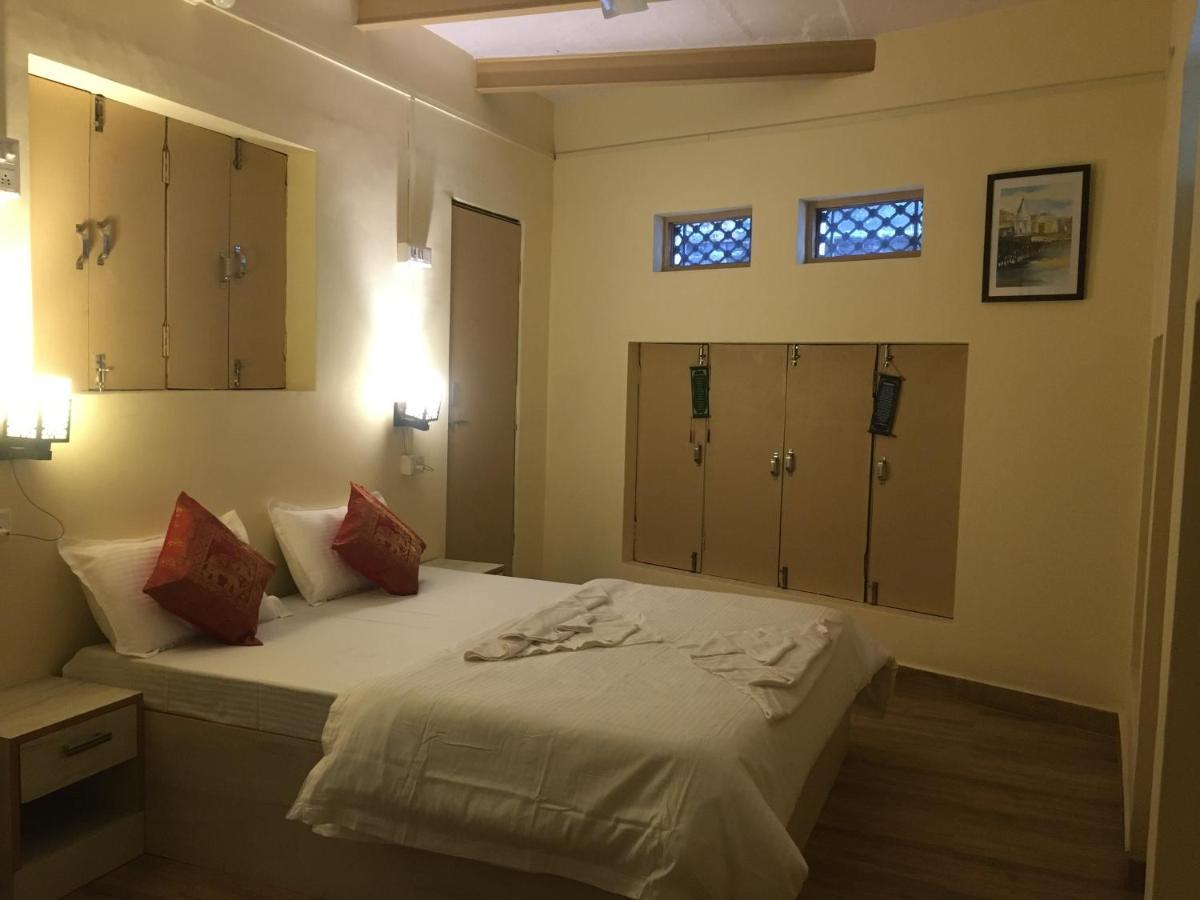 Yogi Soul P Guesthouse Bénarès Extérieur photo