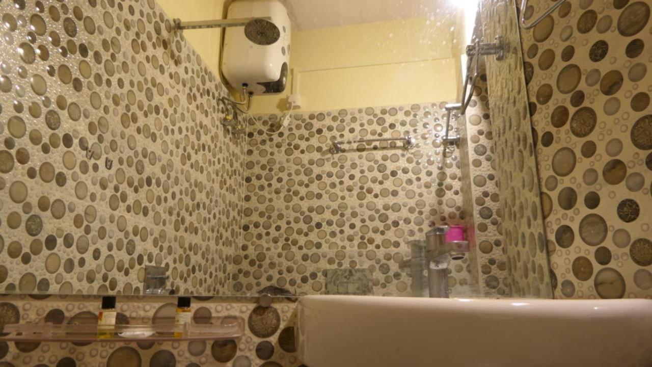 Yogi Soul P Guesthouse Bénarès Extérieur photo