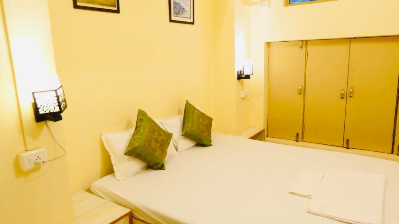Yogi Soul P Guesthouse Bénarès Extérieur photo