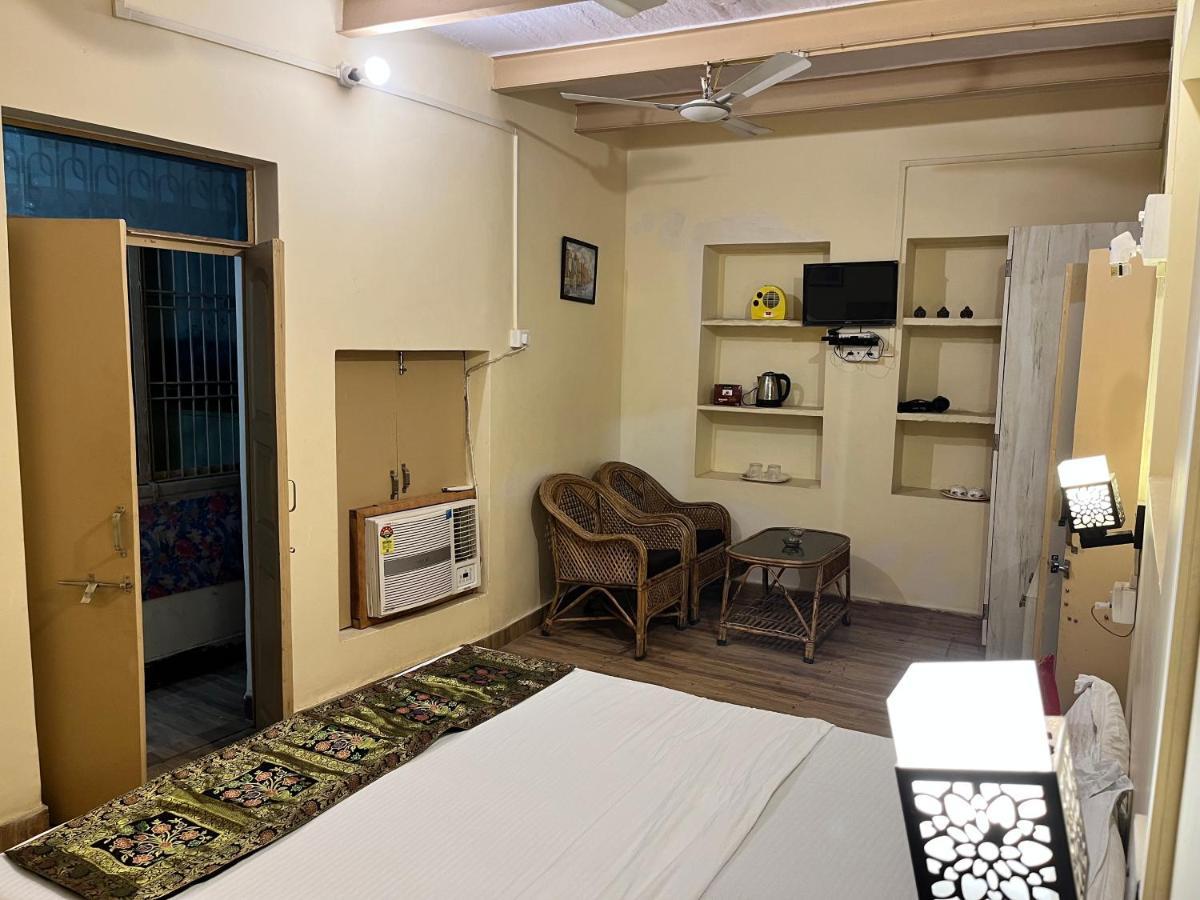 Yogi Soul P Guesthouse Bénarès Extérieur photo